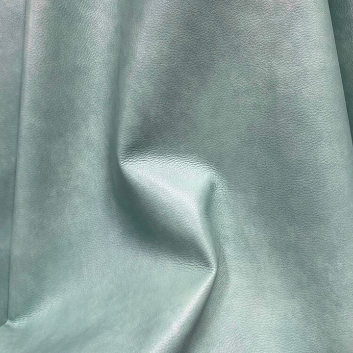 Lustrous